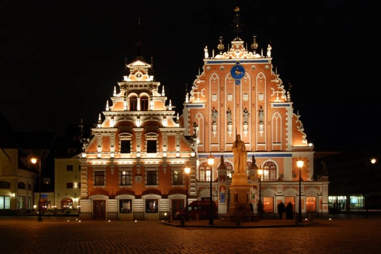Town Hall Square